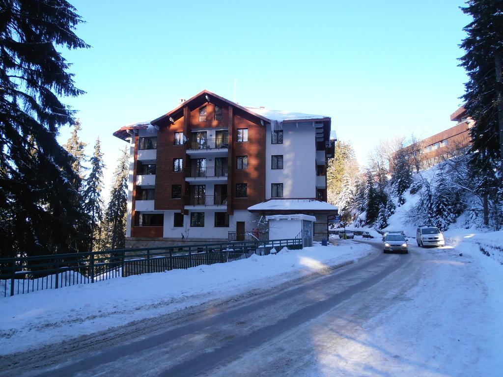 Royal House Apartments Tmf Pamporovo Exteriör bild